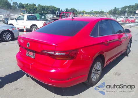 2019 Volkswagen Jetta 1.4T R-Line/1.4T S/1.4T Se z USA, uszkodzony, nr VIN 3VWC57BU3KM024958
